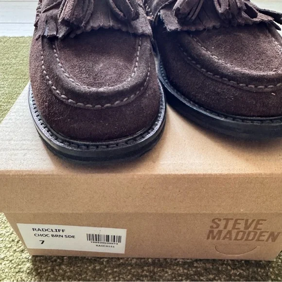 Steve Madden Chocolate Brown Suede Tassel Loafers (Radcliff) - Picture 2 of 8